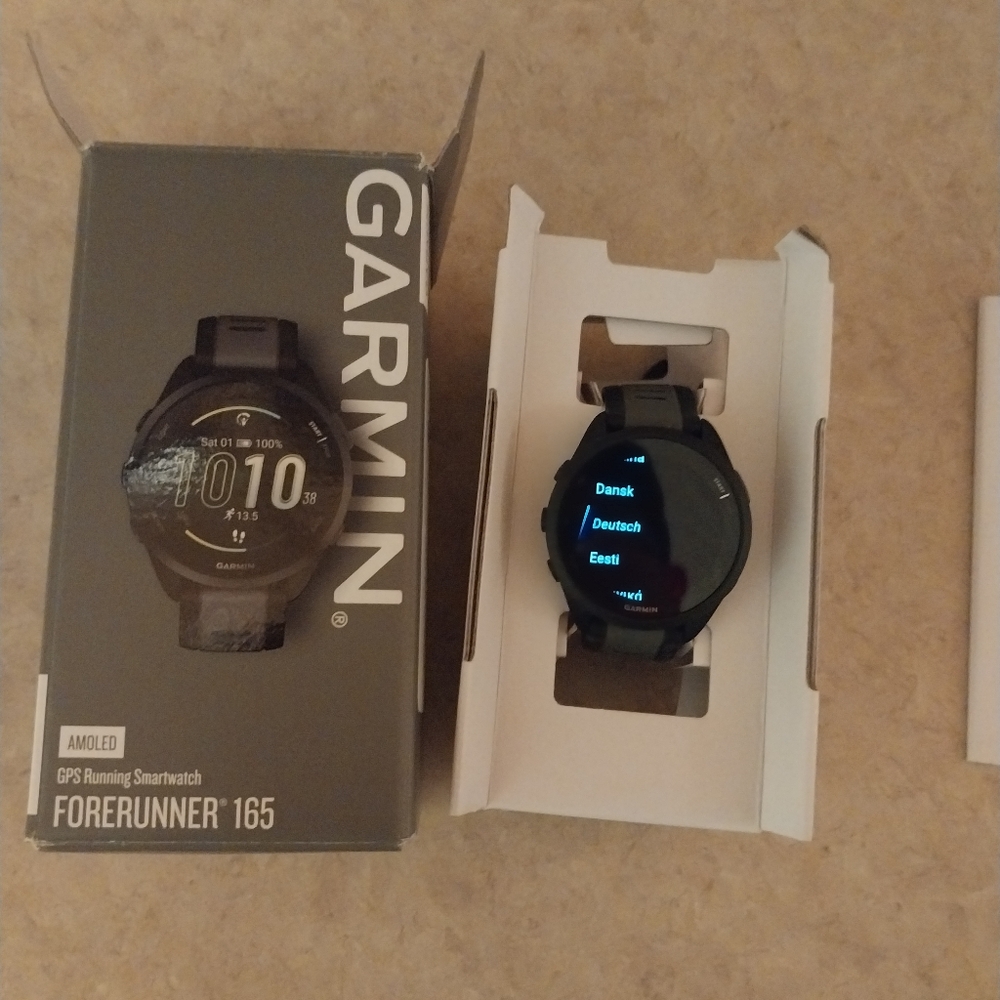 Garmin Smart Watch Forerunner 165